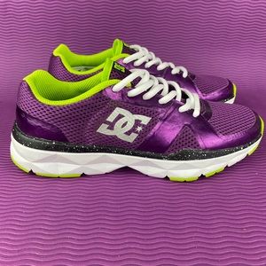 DC Uni-lite trainers. Nice.